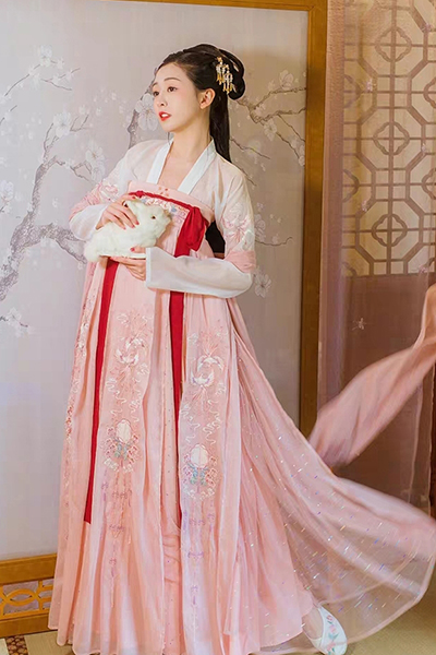 ��ɫ�廨������ȹ  ��������