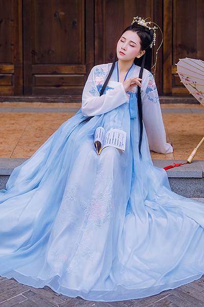 ��ɫ�廨������ȹ   ��������