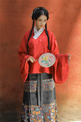 ��ɫ�����ȹ����   ��������