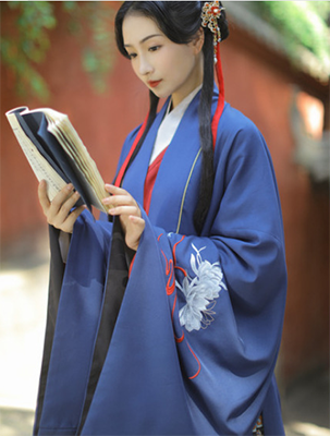 ��ɫ�廨��������     ��������