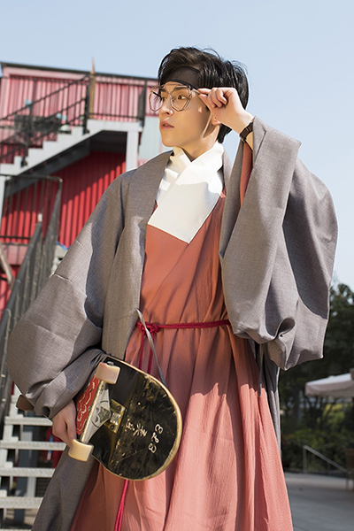 ���Ƶ�������    ��������