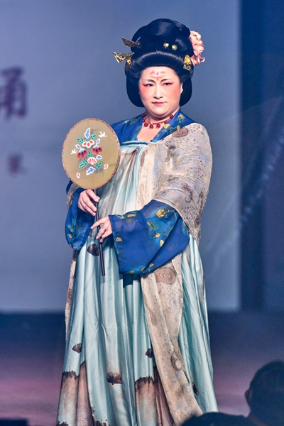 A009  �Ʊ�ٸ��ԭ������ȹ